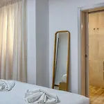 Deluxe 3br Seafront Апартаменты *
