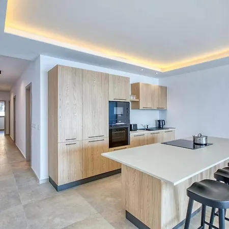 Deluxe 3br Seafront * Σεντ Πόλς Μπέι