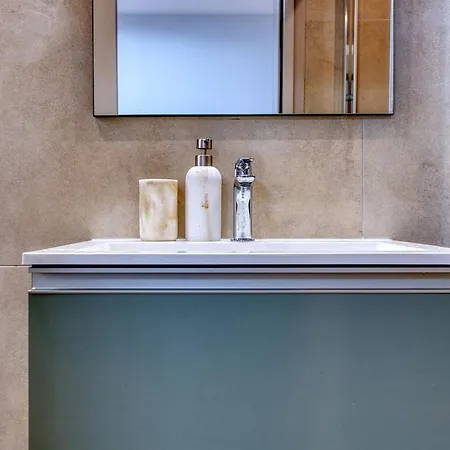 Deluxe 3br Seafront * Σεντ Πόλς Μπέι