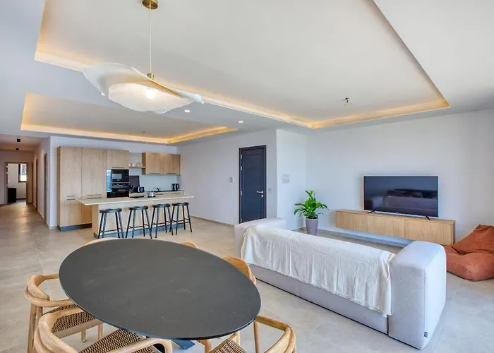 Deluxe 3br Seafront * Σεντ Πόλς Μπέι
