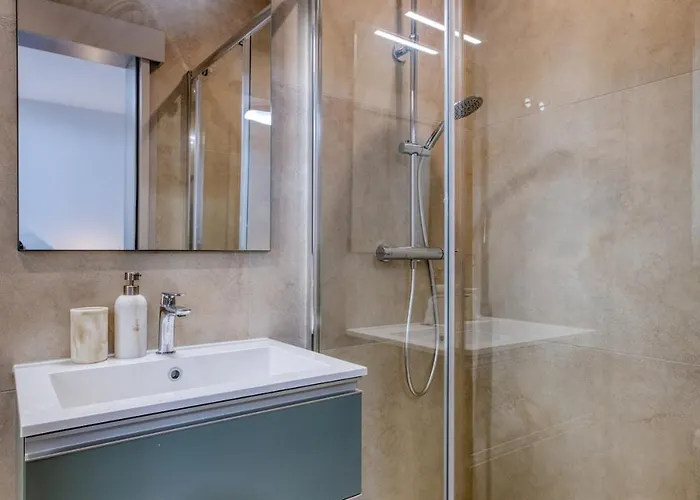 Appartement Deluxe 3br Seafront *